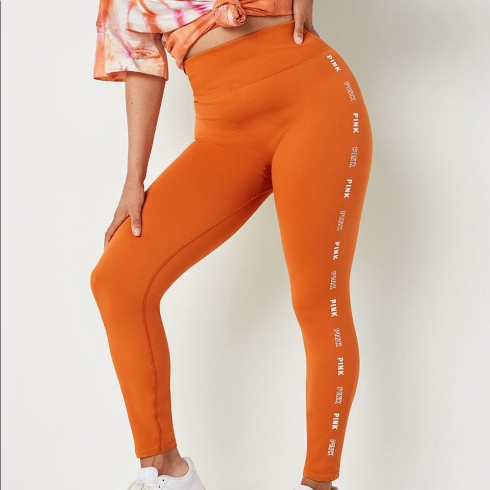 NWT✨ VS PINK SEAMLESS HIGH WAIST LEGGINGS S🧡